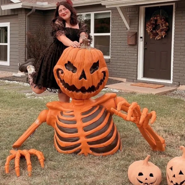 Oferta de Halloween para madrugadores: esqueleto gigante con ojos brillantes y sonidos espeluznantes