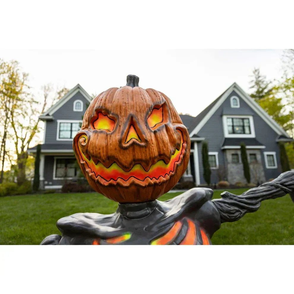 Oferta de Halloween para madrugadores: esqueleto gigante con ojos brillantes y sonidos espeluznantes